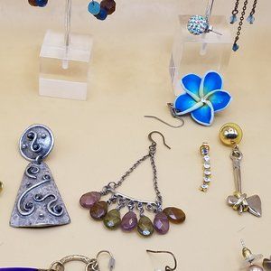 Unique Single Pierced Earring 31 Piece Lot.  Some with a Match